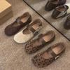 Herbst Retro vielseitige Leopardenmuster Mary Jane Schuhe Damen flacher Boden bequem ein Pedal zwei Tragearten leichte Mund Einzel Schuhe