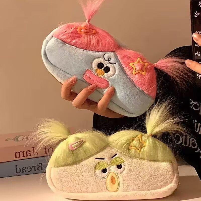 Adorable and Stylish Large Capacity Pencil Case for Junior High School Girls' New Semester