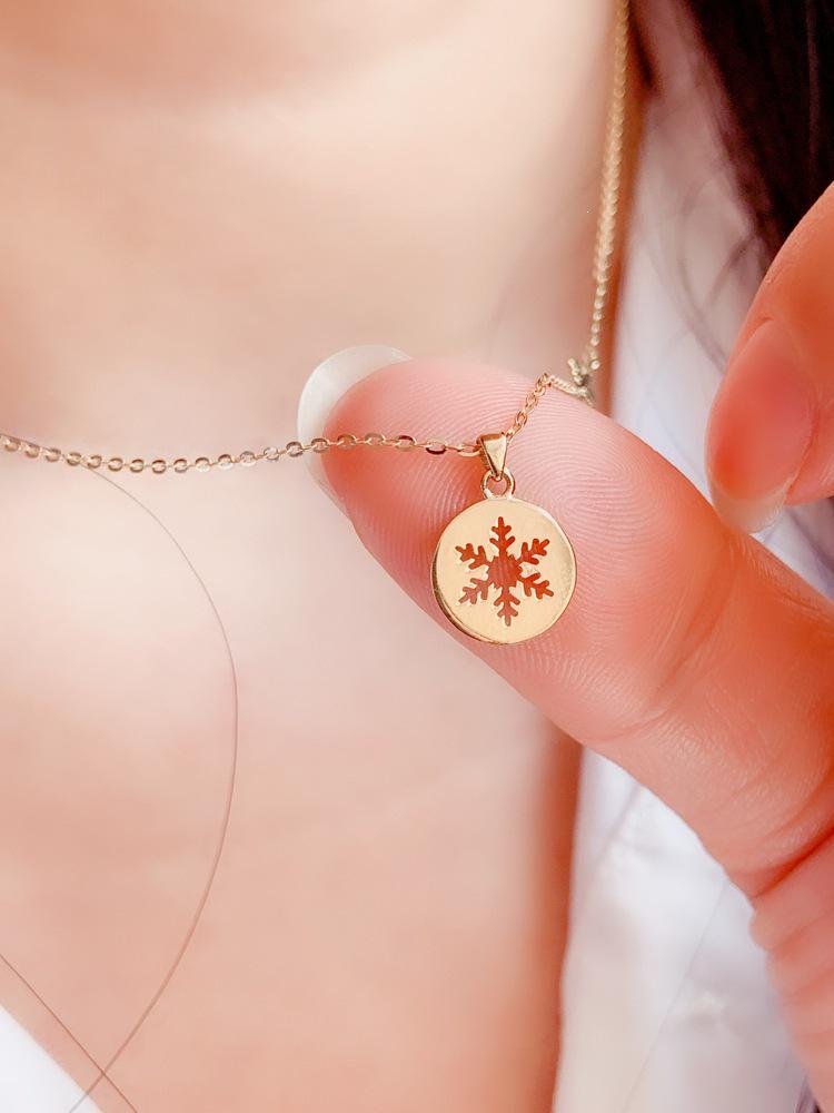 Gold-Plated S925 Sterling Silver Snowflake Pendant Necklace 18K Gold