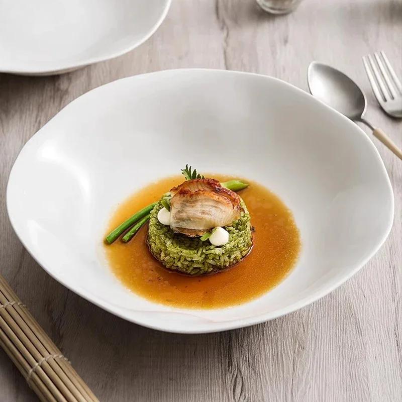 White Irregular Ceramic Plate Restaurant Salad Plate Thick Soup Plate Dessert Dish Pasta Dish Service Plates Creative Tableware