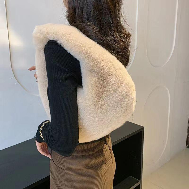 Yogodlns Fur Women's Small Half Moon Bag Luxury Warm Plush Wrist Bags for Women Fashion Furry Short Handle Clutch Cute Ladies Coin Purses