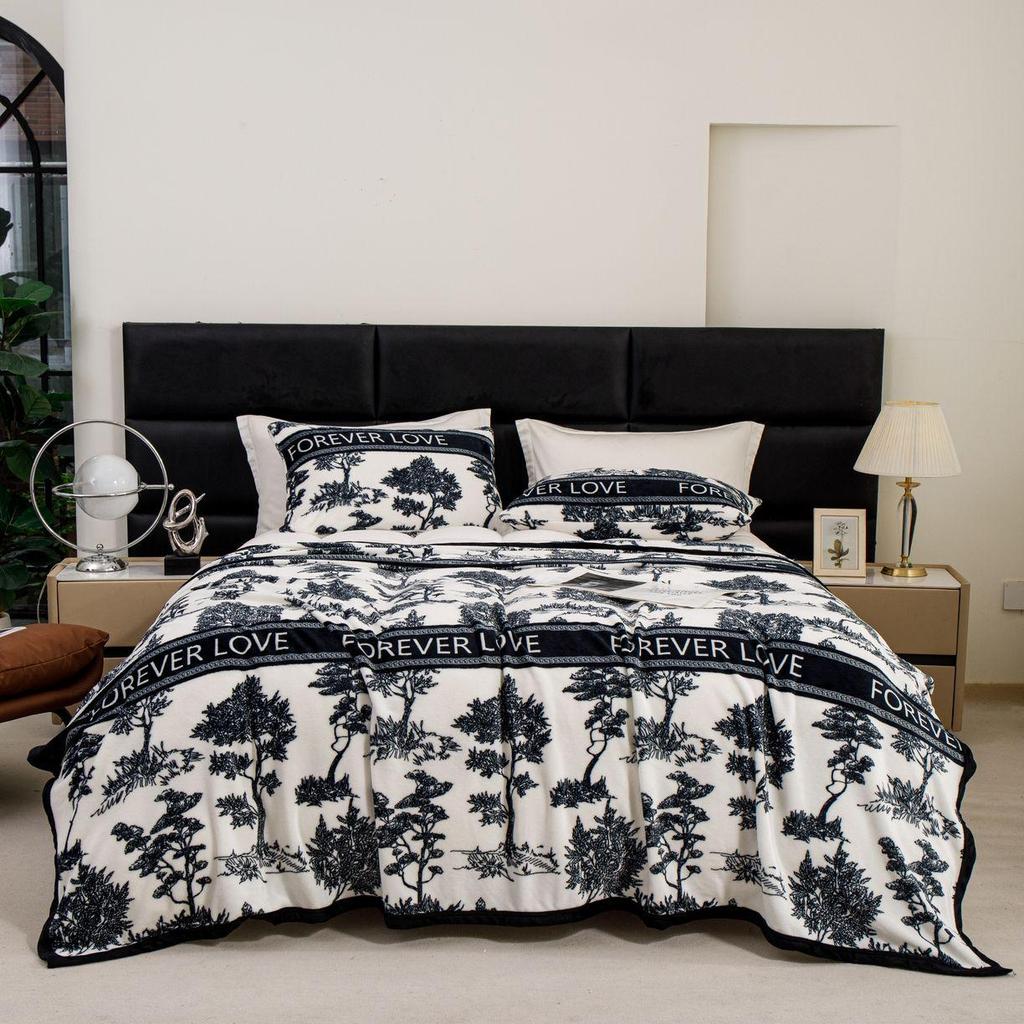 Thickened Double-Sided Fleece Blanket: Versatile Bed Coverlet & Sofa Throw for All Seasons