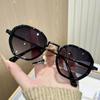 1pc European and American Retro Men's and Women's Fashionable Sunglasses Trend Versatile Summer Sun Shading and UV Protection Fr