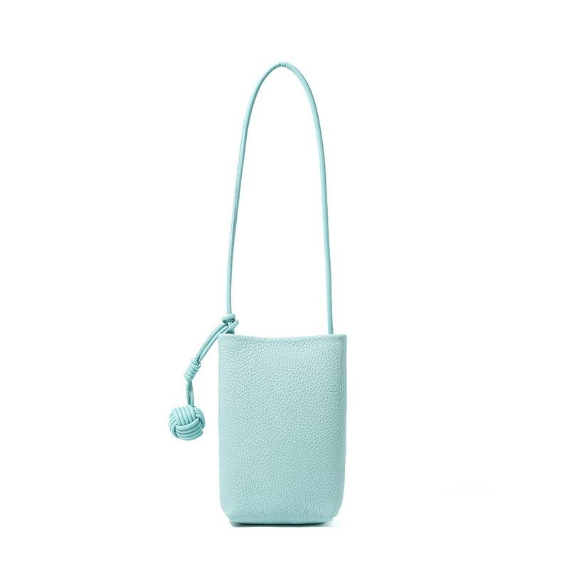 Hot-selling women's bags, high-end commuting versatile messenger bags, change bags, mobile phone bags, small bags, vertical leather mobile phone bags.