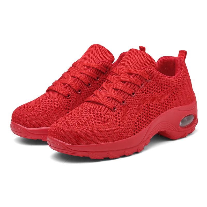 Fashion Women's Sports Shoes Summer Red Walking Large Breathable Tennis 2025 New Mesh Running Shoes Lightweight Flat Vulcanized Shoes