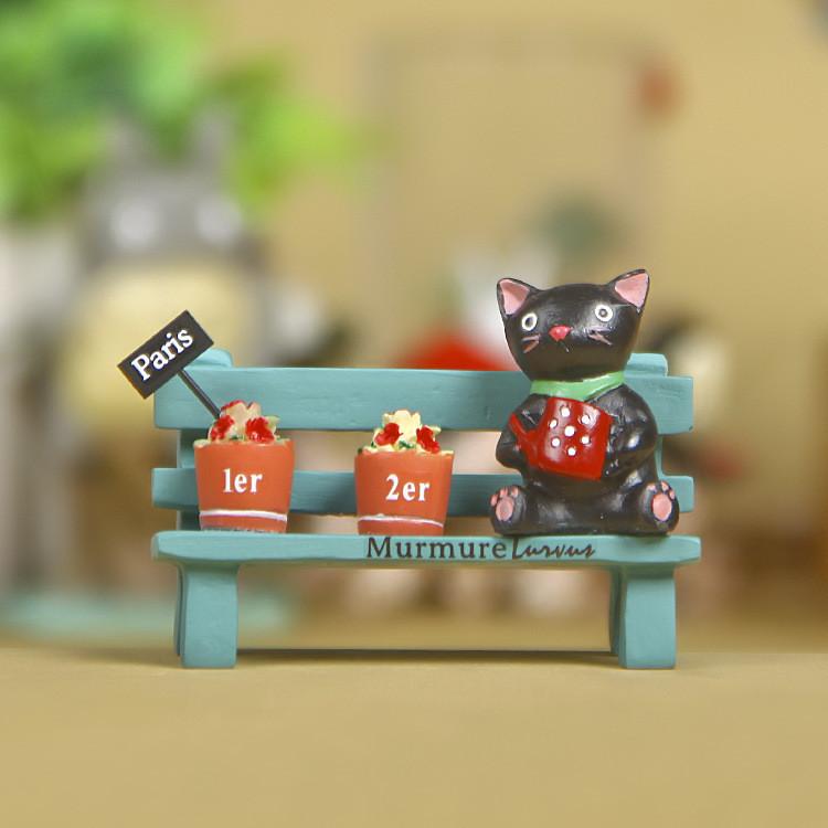 Black Cute Cat Sitting On Bench Watering Flowers Resin Ornaments For Desk Decor