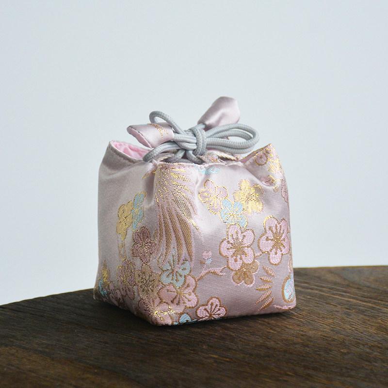 Čínská brokátová taška na čajovou soupravu Víčko na konvičku Miska Ochranná látková taška do exteriéru Jednoduchý hrnek na čaj Silná kapsa na svazek 8x9cm