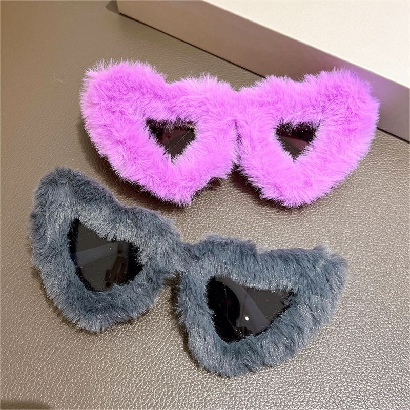 Street Catwalk Fashion Glasses Plush Love Sunglasses Peach Heart Dance Party Funny Heart Sunglasses