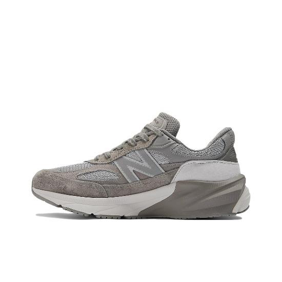 

New Balance WTAPS x 990v6 Made in USA Moon Mist Men s M990WT6 EU 38 серый