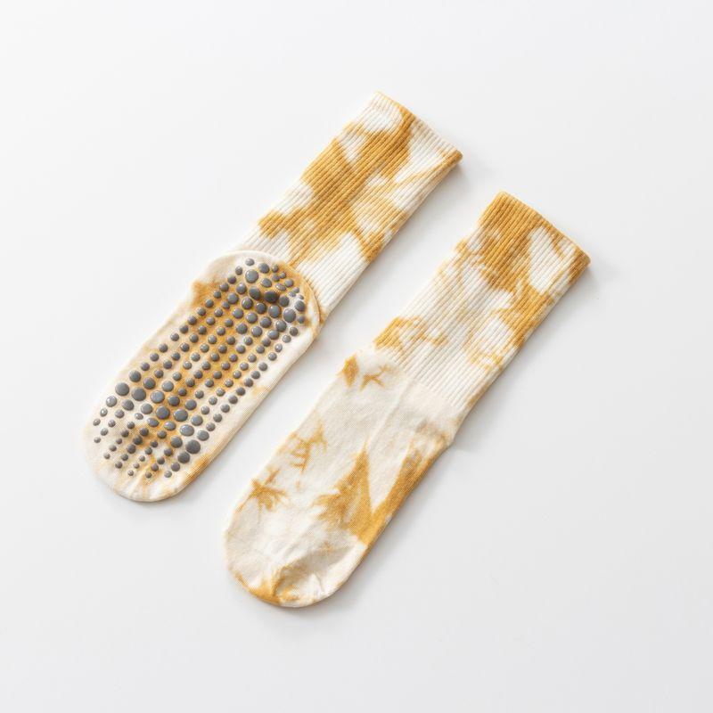 

Spring & Fall New Chinese Ink Style Pieces Dyed Yoga Socks Women s Fashion Middle Calf Socks High Quality Non Slip Fitness Room Socks Autumn leaves yellow