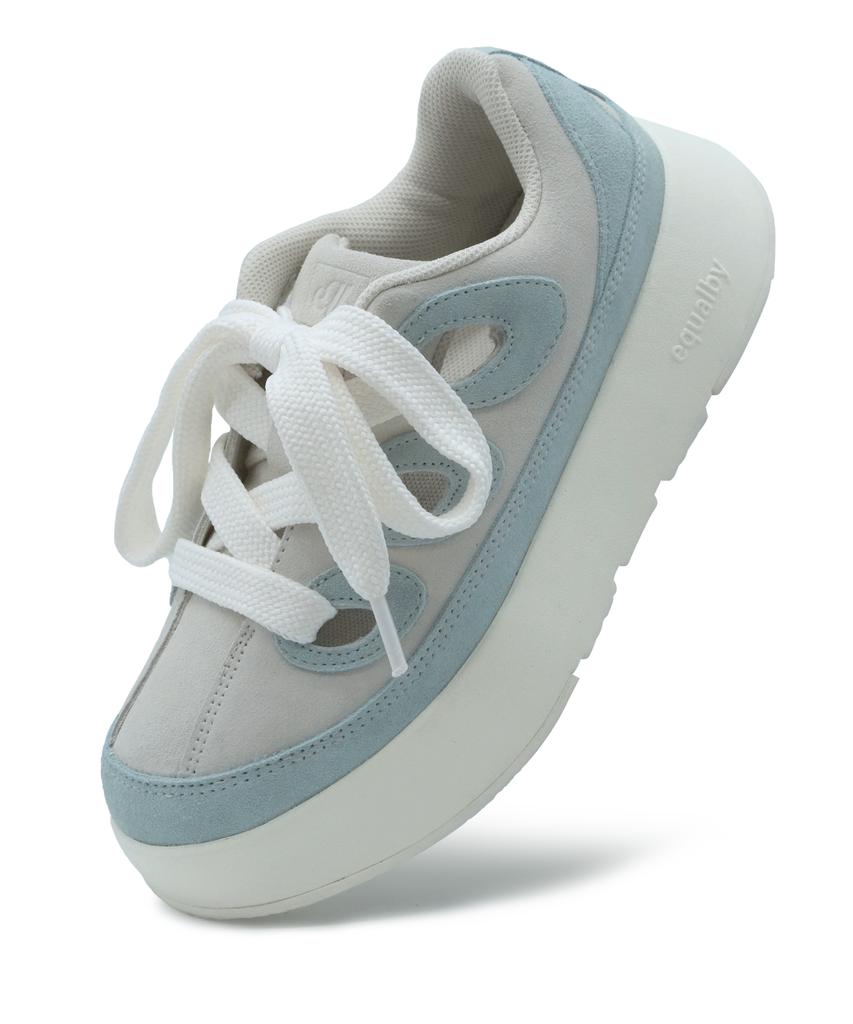 Equalby Tiocan / Ivory Pale Blue