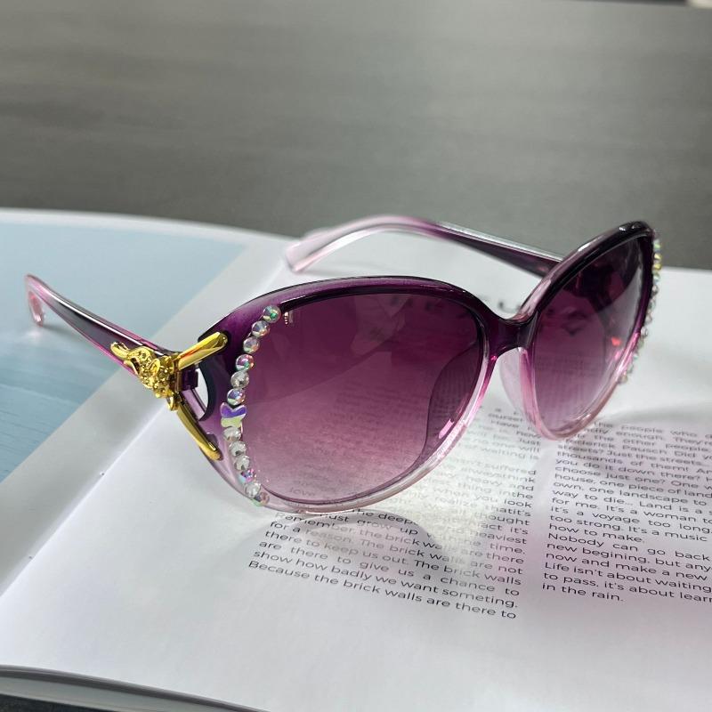 Sunglasses Women's UV Protection Big Face Thin Sunscreen Sunglasses Korean Version of Advanced Sense Sticker Diamond