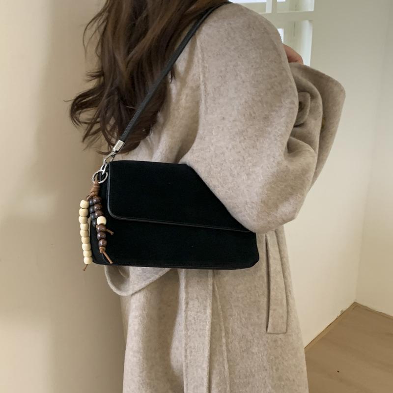 Suede bag women's large capacity 2025 new autumn and winter versatile messenger bag single shoulder underarm commuter small square bag