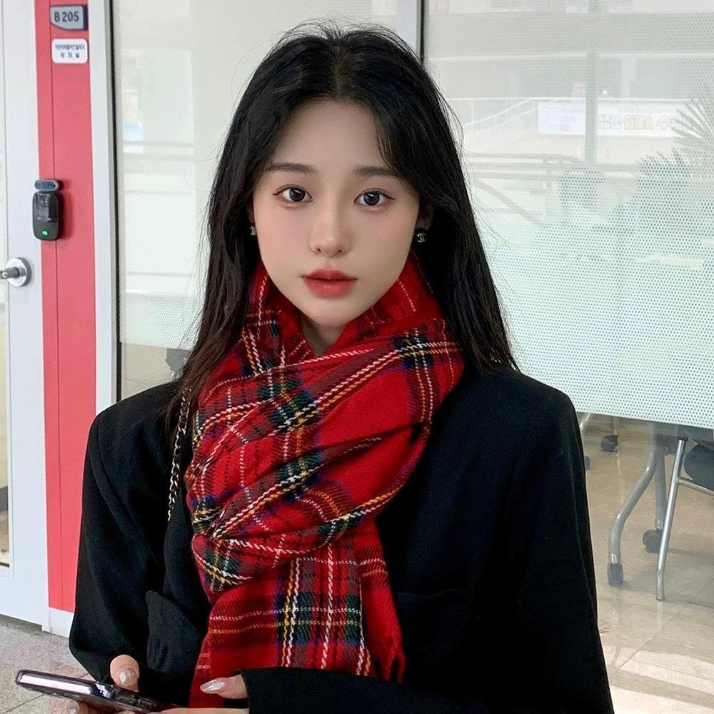 Korean version of the new scarf women's winter high-end plaid imitation cashmere scarf ins versatile warm shawl scarf