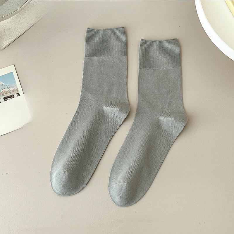 Female Summer Thin Simple Pure Color Loose Mouth Boneless Breathable Moon In The Tube Stack Socks