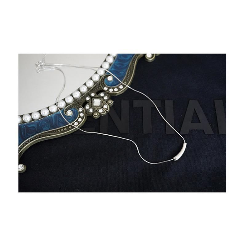 Fashion Minimalist Small Eggplant Geometric Pendant Snake Bone Necklace For Men And Women