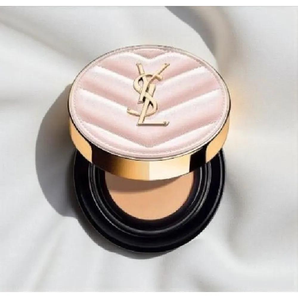 Yves Saint Laurent Touche Éclat Glow Pact Cushion Mini 5g SPF23 B10