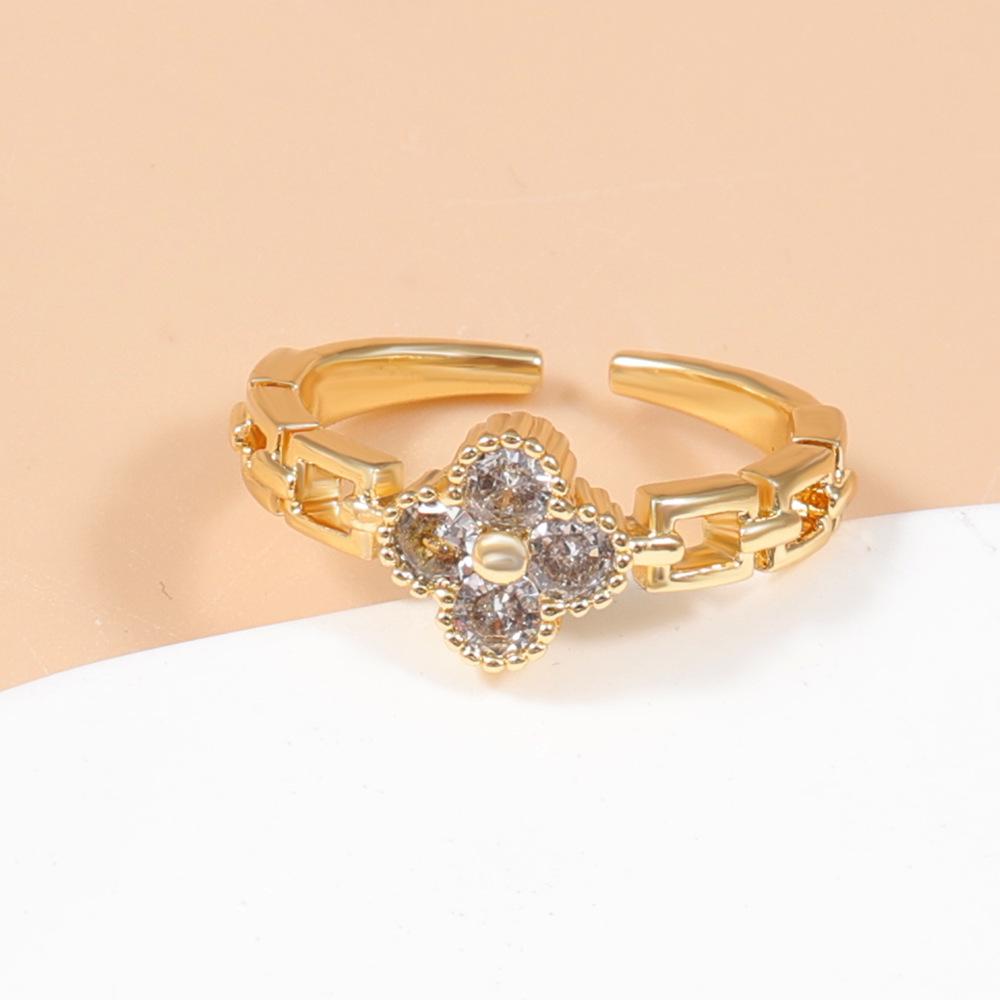 Luxurious Four-Leaf Clover Adjustable Zircon Chain Ring - Niche Design Jewelry