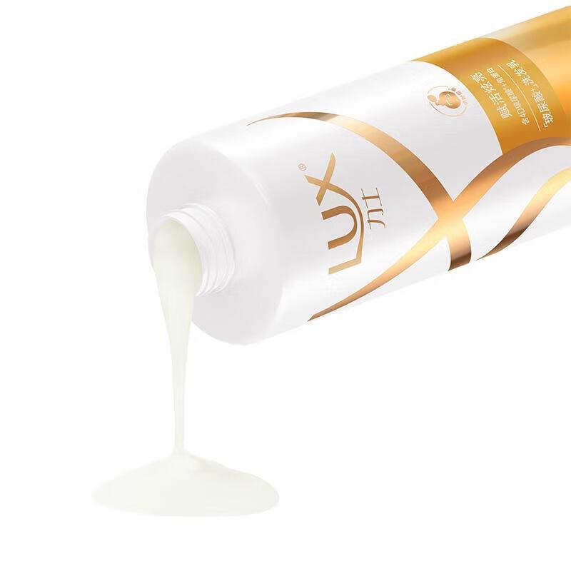 LUX Hyaluronic Acid & Collagen Revitalizing Shampoo