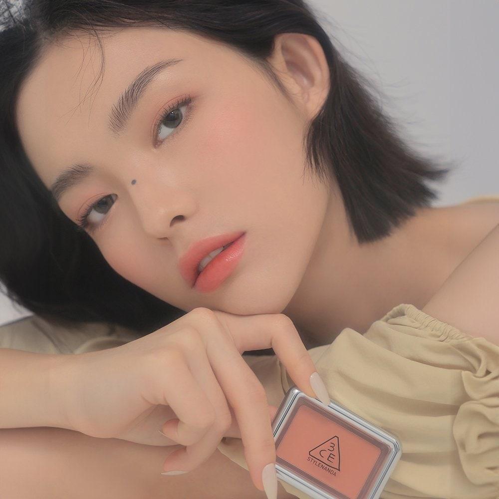 [NEW TAKE] 3CE FACE BLUSHE4.5 g [Free gift] Glow Multi-Use Brush (If the free gift runs out, it will be replaced with another free gift)