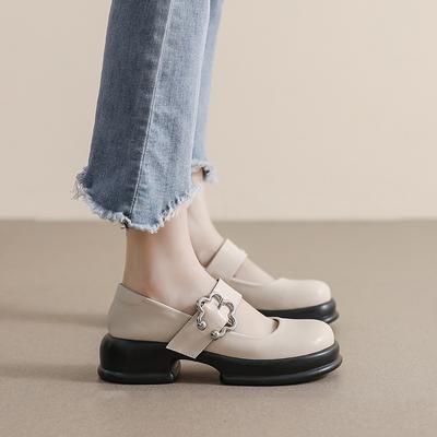 Chaussures Mary Jane à plateforme pour femmes, chaussures simples à bouche légère française à talon épais avec chaussures japonaises de grande taille pour femmes, nouvelle collection printemps 2025