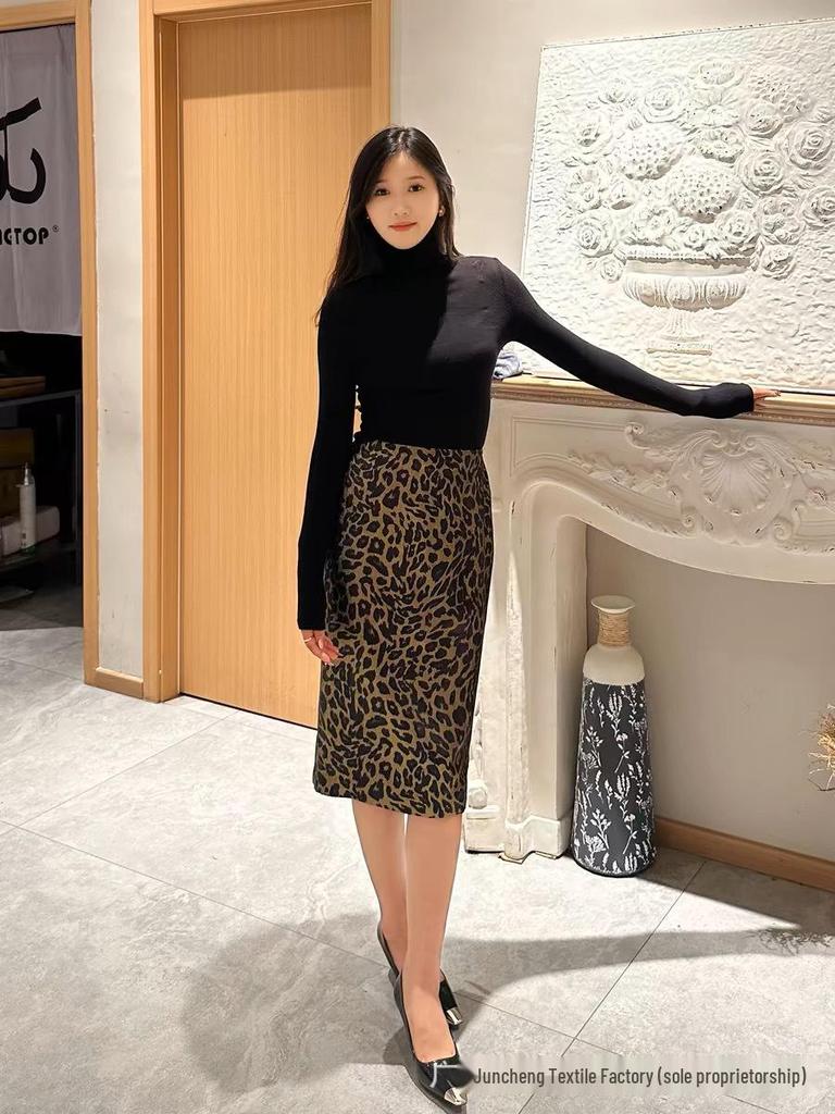 Leopard Velvet Metallic Silver Glitter Dress Fabric - Fashion Costume Performance Material