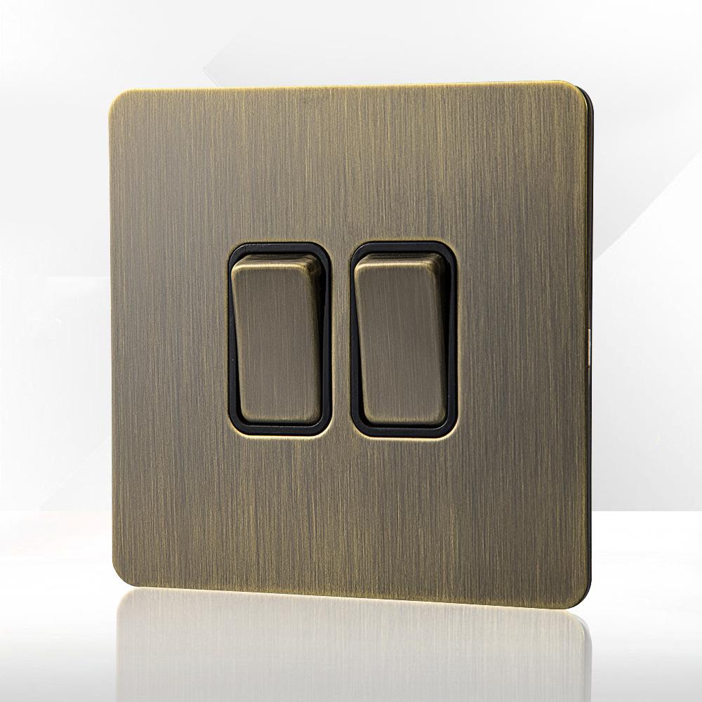LangYeao Messinghebel UK Kippschalter Buster und Stanzlichtschalter Stil Edelstahlplatte Vintage Retro Wandschalter Steckdose