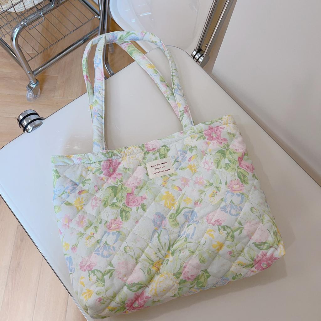 Französische florale gesteppte Tragetasche für Damen, große Kapazität, Schulter-Handtasche mit Baumwollfutter, stilvolle Mommy- und Büchertasche