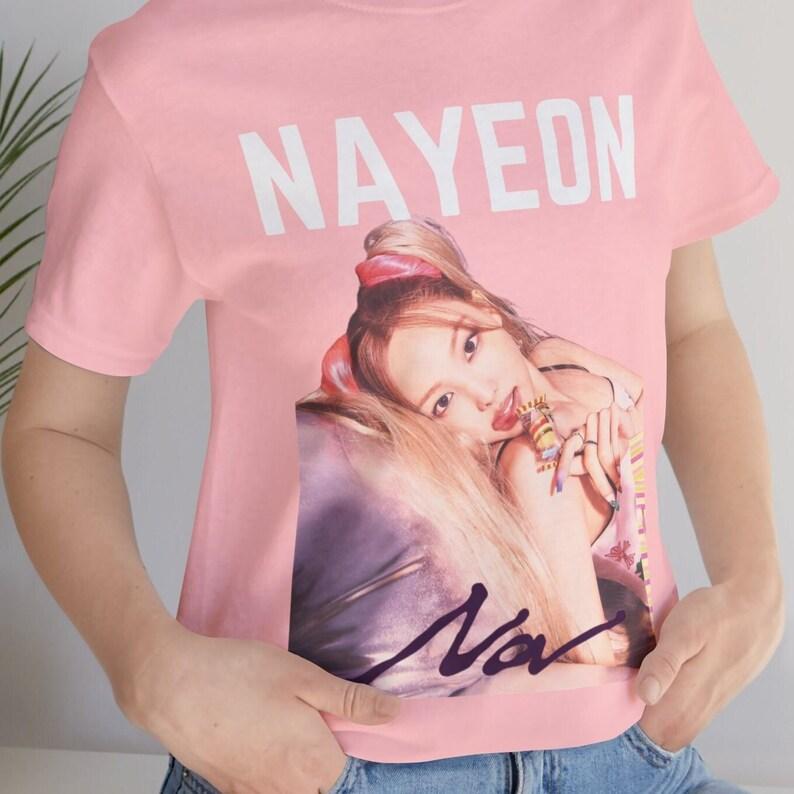 

2026 Summer Fashion Trendy Tee Men Women Vintage Top Nayeon NA Album T-shirt - Twice Kpop Tee Short Sleeve Casual Clothing Y2K 4XL