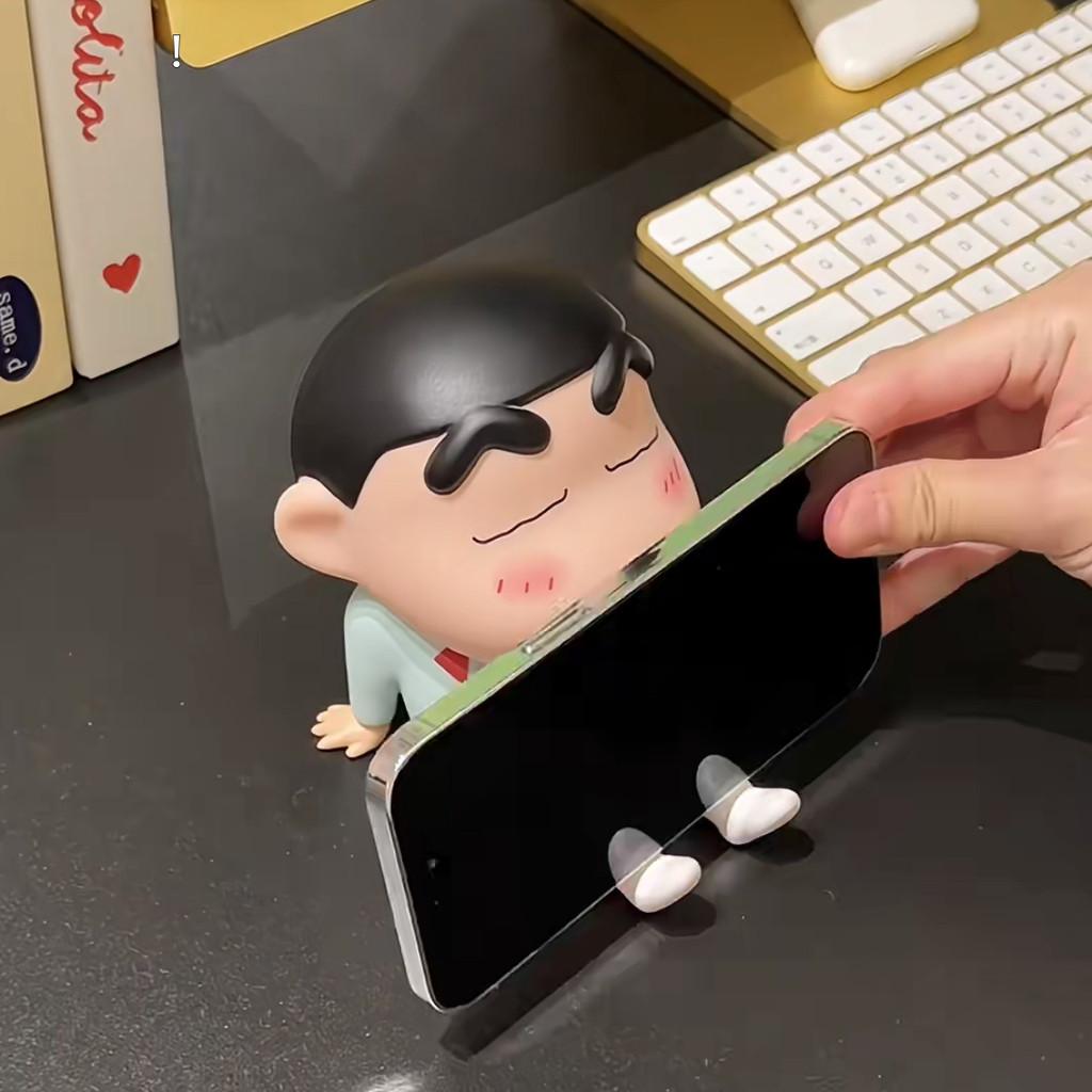 Crayon Shinchan Phone Stand Cute Desk Organizer With Resin Material For Home And Office