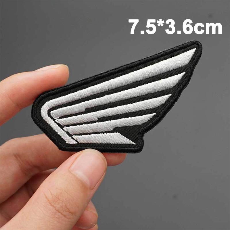

HONDA Motorcycle Logo Embroidered Cloth Sticker Clothing Hole Patch Decal For Honda HRC CBR CB400 CB650 CBR25ORR CRF SH3O0 NC75O Velcro style