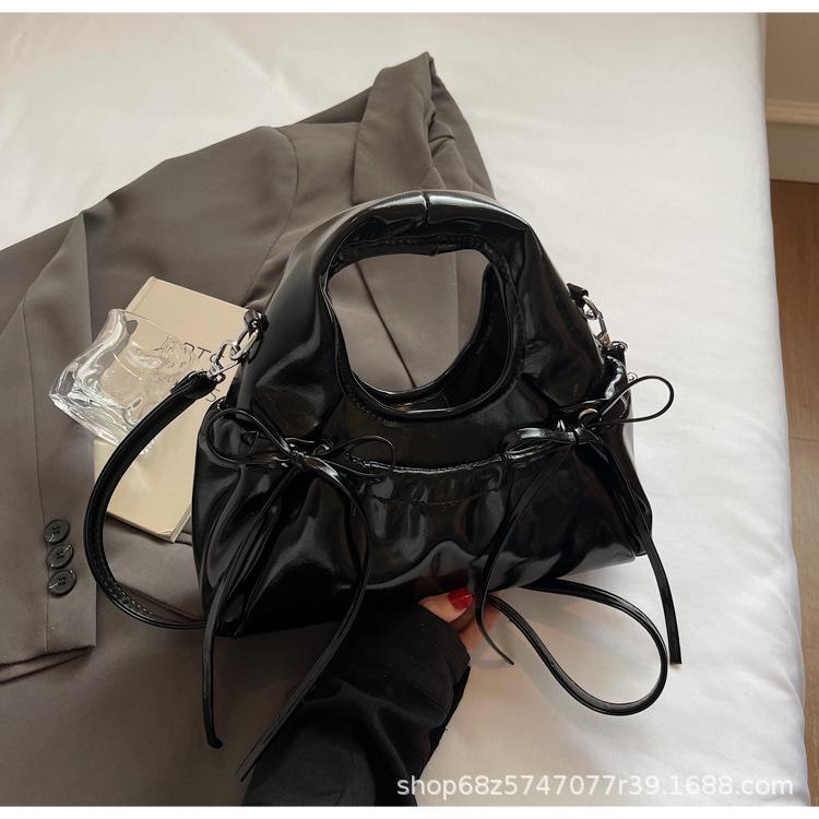 Fashion Lace-up Minimalist Wind Handbag Women's 2025 Korean Edition Large Capacity Shoulder Bag Niche Slack Messenger Bag