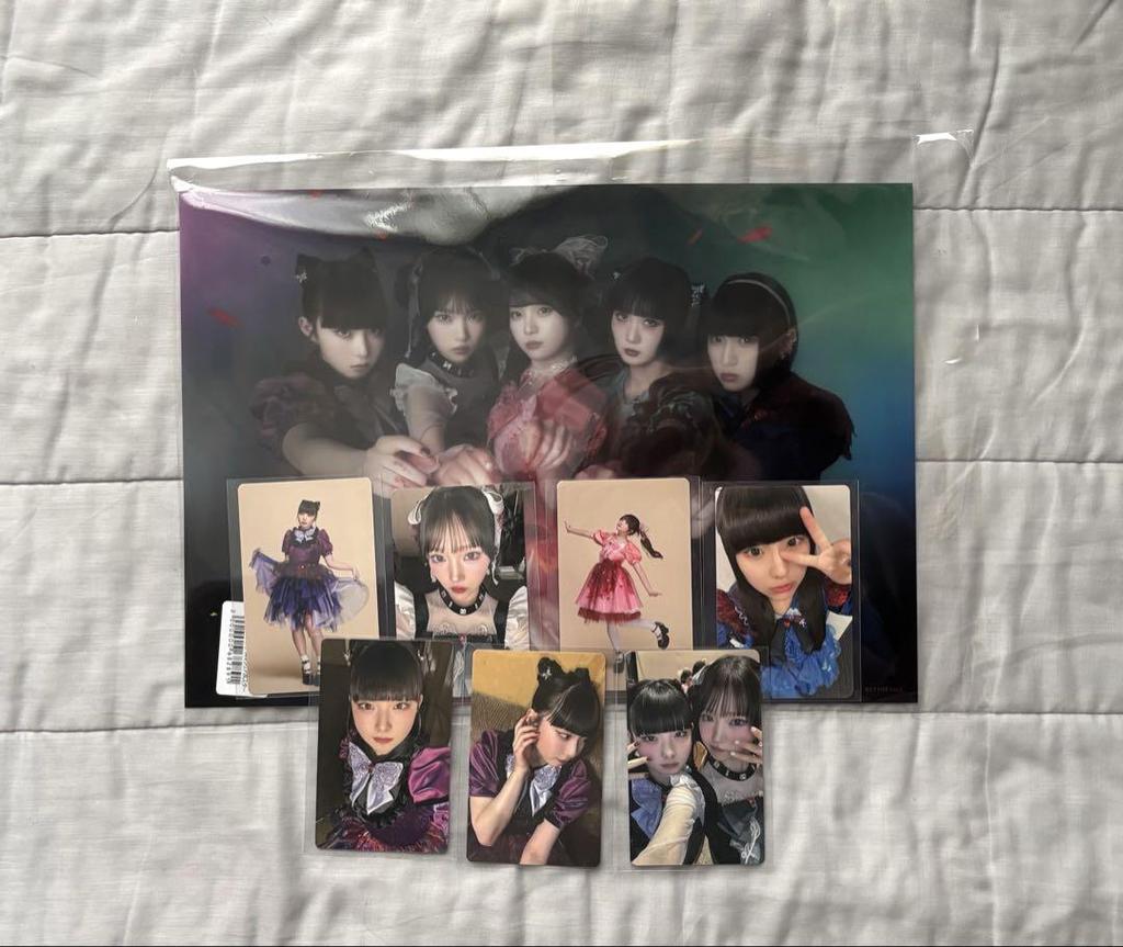 [USED] Price reduction Phantom Theta clear poster trading card