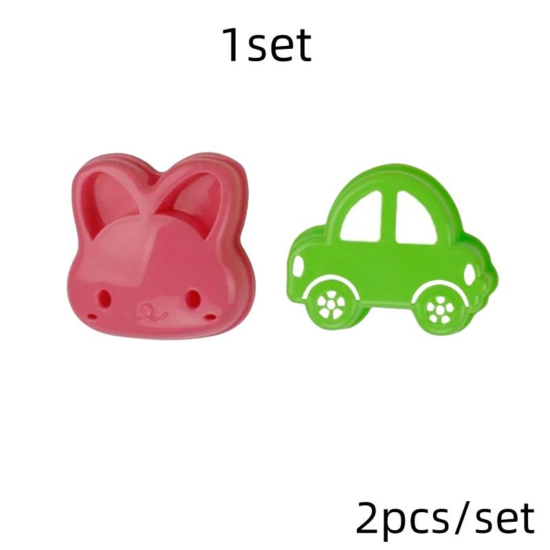 2pcs Sandwich Mould Bear Cat Rabbit Car Shaped Bread Mold Cake Biscuit Embossing Device Crust Cookie Cutter Baking Pastry Tools