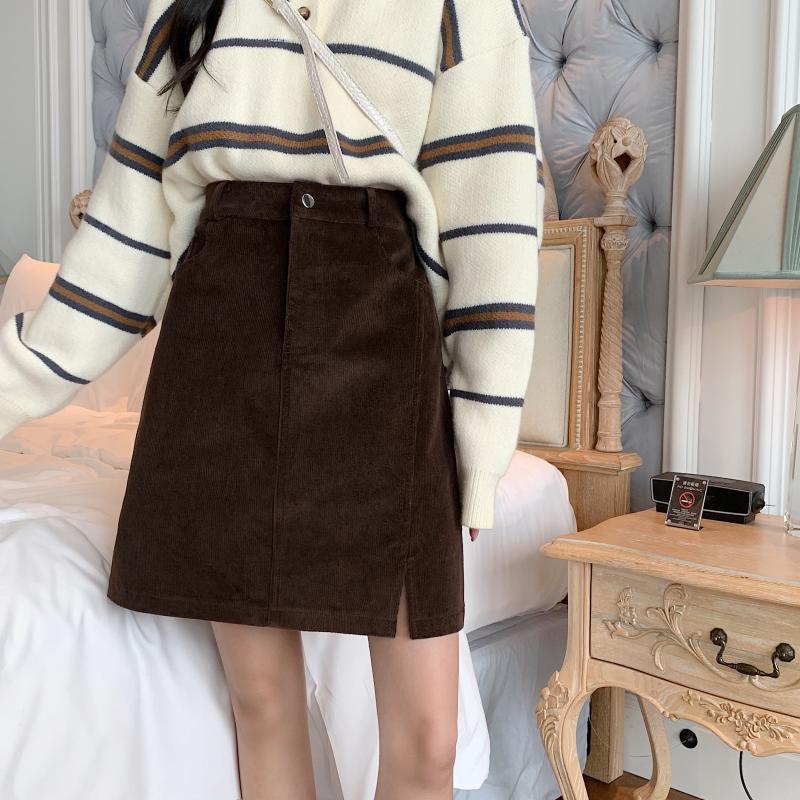 

Миди-юбка А-силуэта из кофейного вельвета больших размеров с боковыми разрезами - Ретро облегающая модель, скрывающая бедра, для осени/зимы L