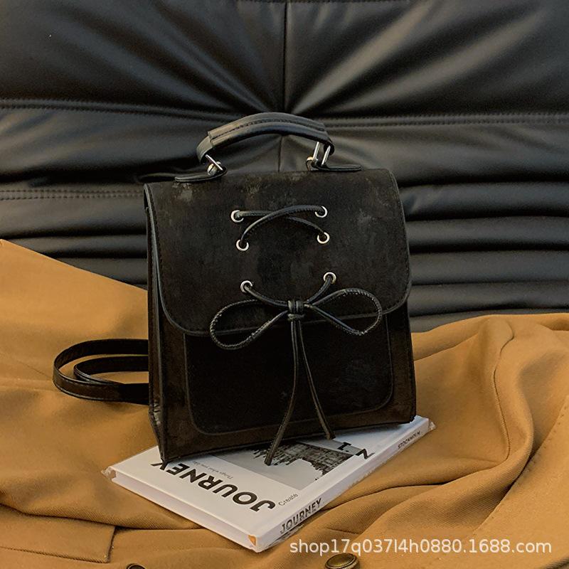 

Женская летняя корейская версия простая повседневная сумка нишевый дорогой модный рюкзак