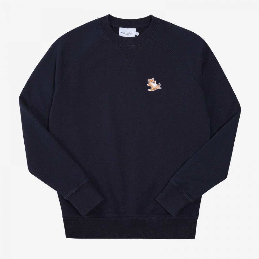 Maison Kitsune Gu00342km0002 P480 Chillax Fox Patch Public Sweatshirt