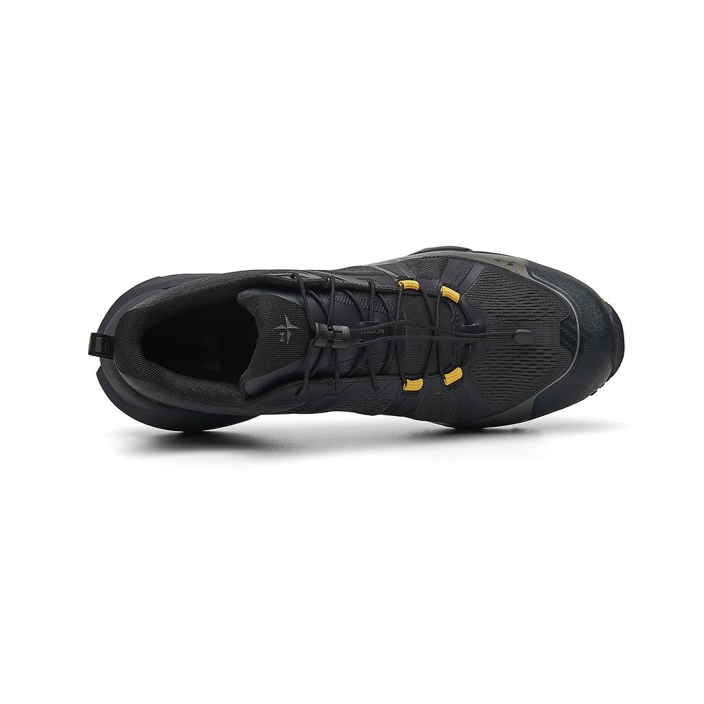 Under Armour Slip Resistant Athletic Shoes Unisex 6238055