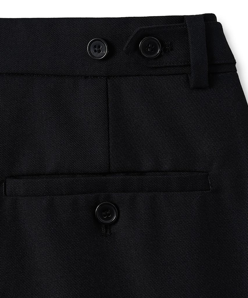 NOIRER Wool One-Tuck Relaxed Slacks (Black)