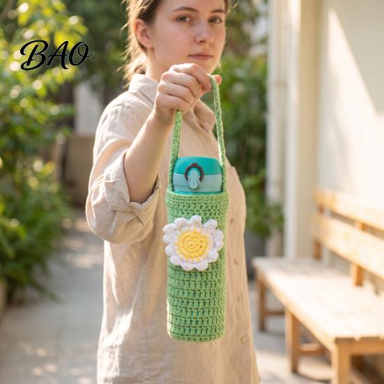 Durable Water Bottle Cover Hand Crocheted Cup Cover, Portable Elastic Wool Knit Sleeve, Breathable Small Fruit Pattern Sleeve Anti-Slip Protective