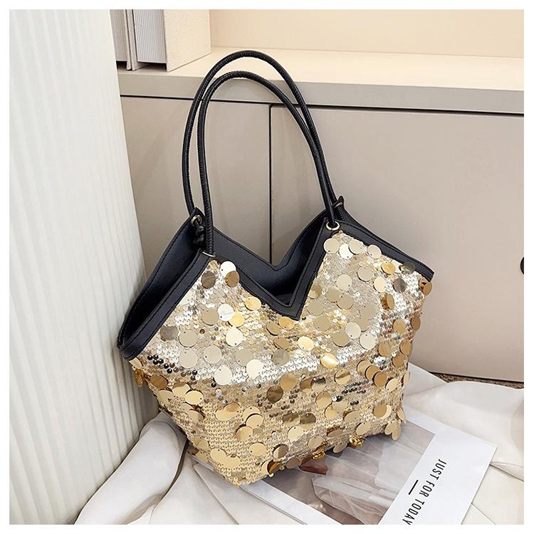 Fashi Shoulder Bag Women Large Capacity Glitter Handle Bag Trendy Crossbody Comfortable and Versatile Texture Commuting Bag