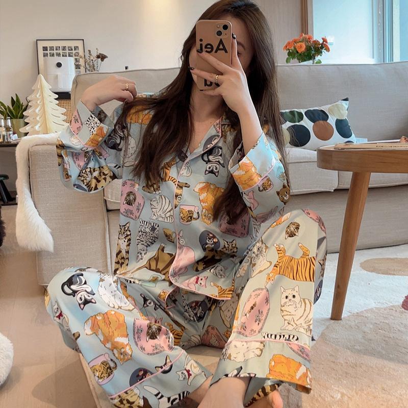 Cute Cat Ice Silk Pajamas Women'S Summer Short-Sleeved Shorts Loungewear Two-Piece Suit Can Be Worn Outside