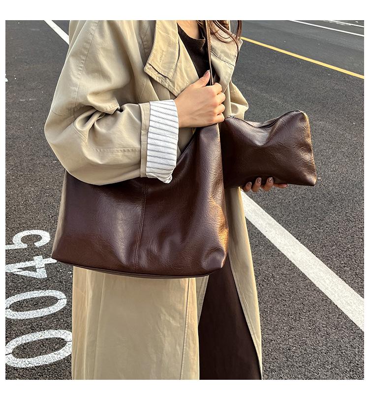 Women's Retro Textured Large Capacity Shoulder & Crossbody Bag - Versatile for Casual and Commuting, Perfect for Autumn