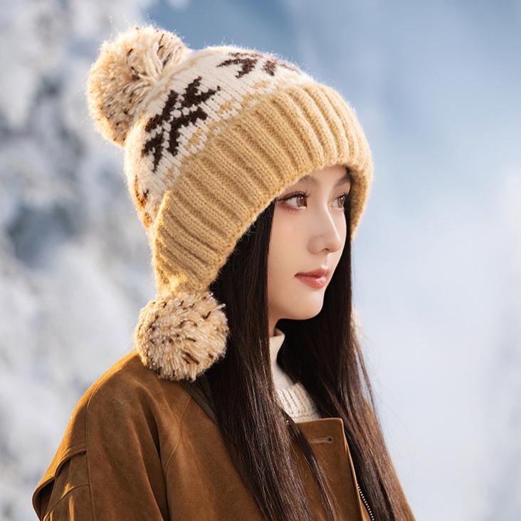 Ladies Snowflake Christmas Wool Hat Winter Fleece Thickened Cold Warm Hat Outdoor Travel Ear Hat New
