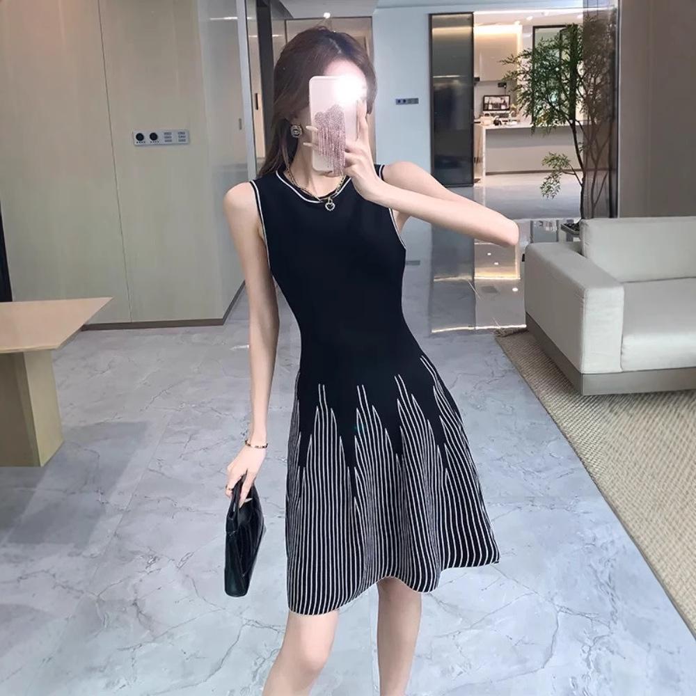 Minimalist Striped Sleeveless Knit Midi Dress with Waist-Cinching Design for Women