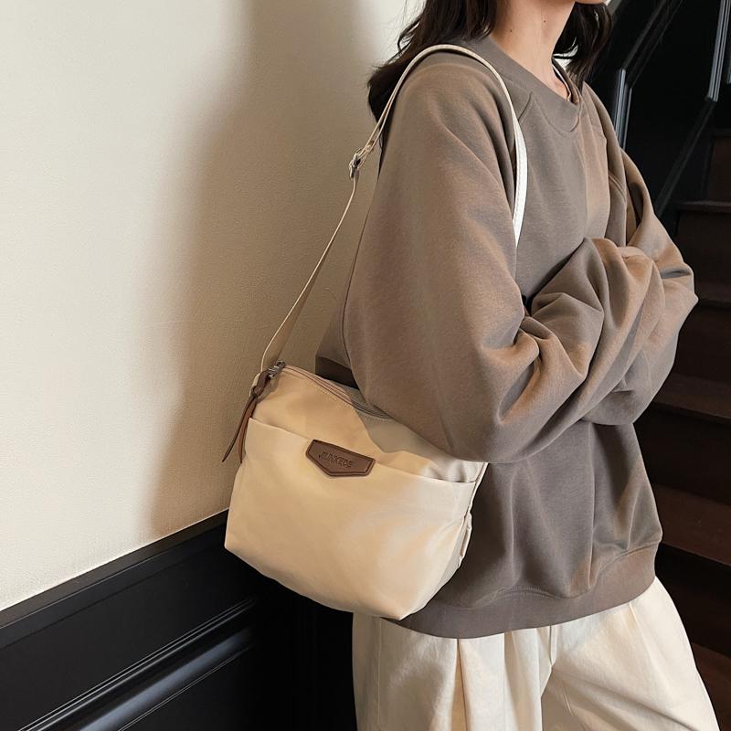 Shoulder Bag Women's Bag Lightweight Multi-Compartment Mother Bag