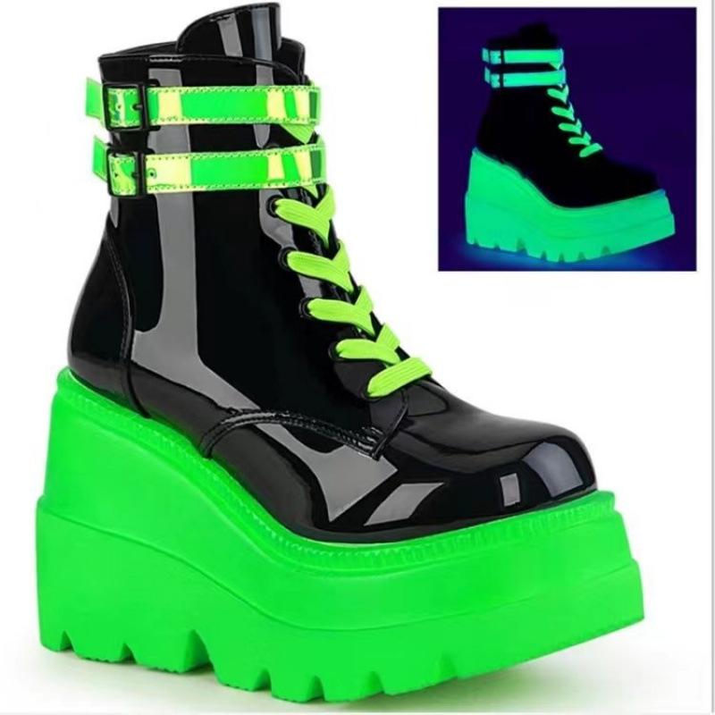Thick-soled fashion boots autumn and winter new soles high-heeled colored short boots boots water table