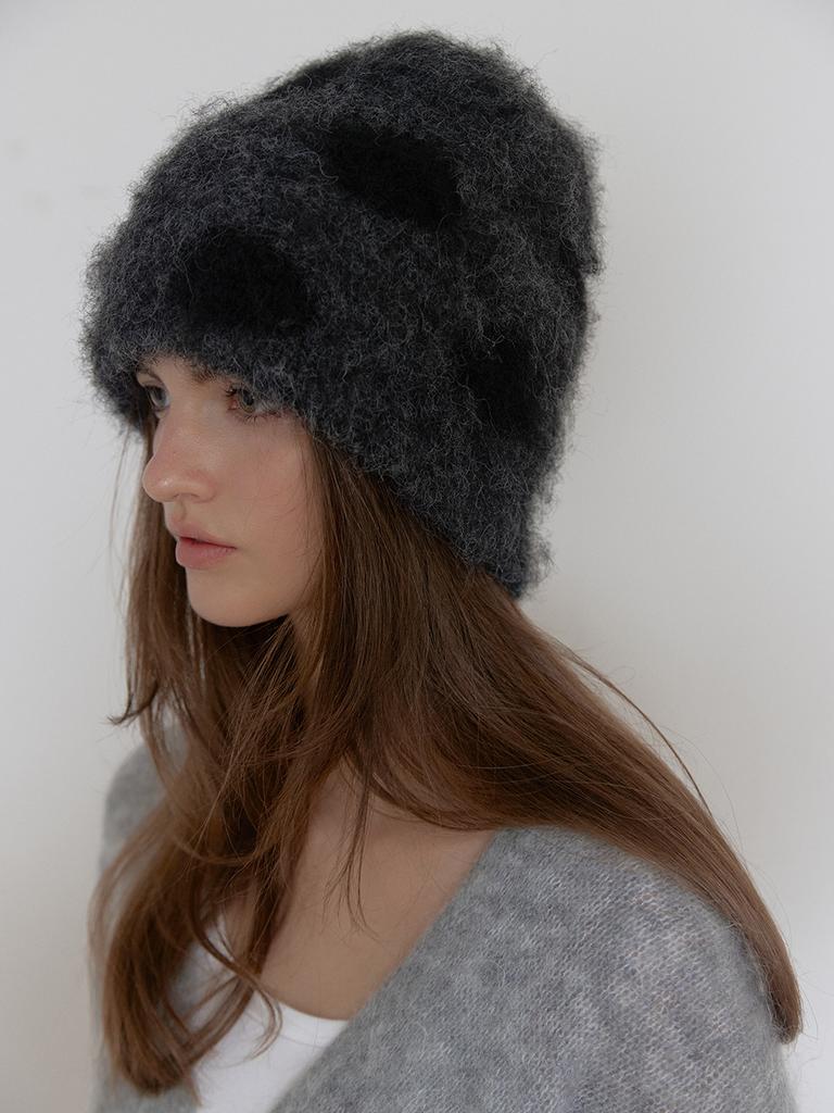 Asula Dot Blush Beanie (Grey)