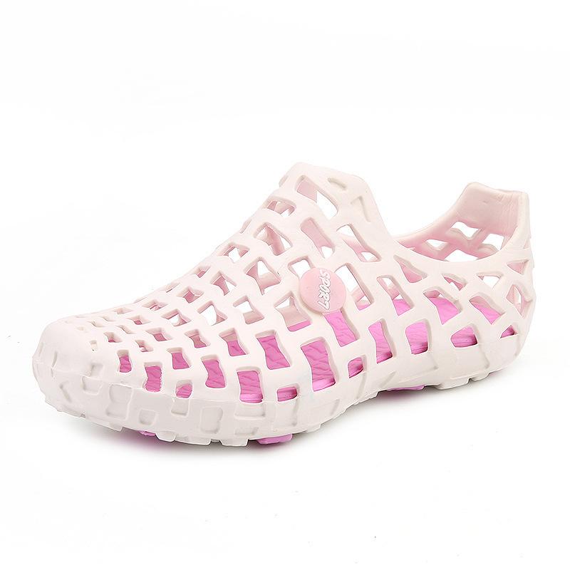 2024 Summer Foreign Trade Explosion Hot Sale Couple Hole Shoes Hollow Breathable Men's Sandals Beach Foot Shoes Women's