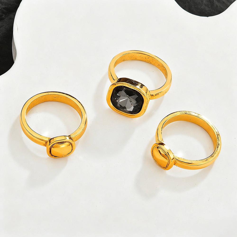 Geometric Crystal Jewelry Set For Women With Silver Copper Finish For Stylish Gift Giving